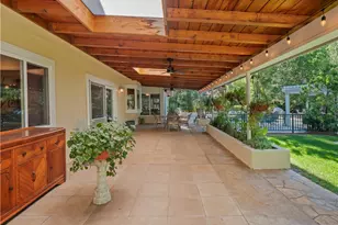 27323 Eaglehelm Dr, Canyon Country, CA 91387 - Photo 41