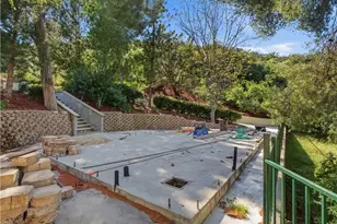 27323 Eaglehelm Dr, Canyon Country, CA 91387 - Photo 37