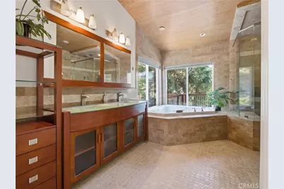 27323 Eaglehelm Drive, Canyon Country, CA 91387 - Photo 17