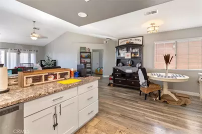 8348 Lime, California City, CA 93505 - Photo 17