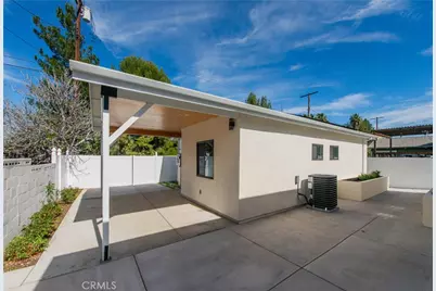 17905 Bullock Street, Encino, CA 91316 - Photo 31