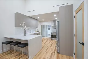 17905 Bullock St, Encino, CA 91316 - Photo 7