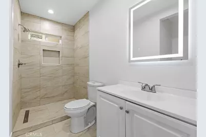 24305 Wabuska, Newhall, CA 91321 - Photo 31