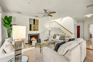 15155 Trail View Ct, Sylmar, CA 91342 - Photo 3