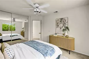 15155 Trail View Ct, Sylmar, CA 91342 - Photo 27