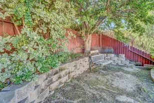 15155 Trail View Ct, Sylmar, CA 91342 - Photo 51