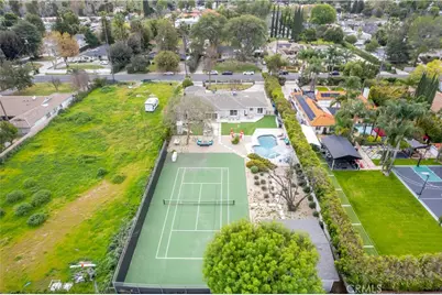 22637 Erwin Street, Woodland Hills, CA 91367 - Photo 53