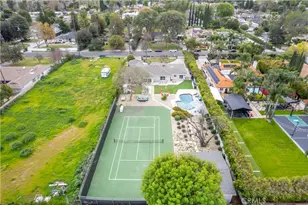 22637 Erwin St, Woodland Hills, CA 91367 - Photo 53