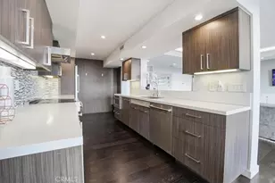 818 N Doheny Dr, West Hollywood, CA 90069 - Photo 37