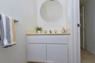 12951 Riverside Dr, Sherman Oaks, CA 91423 - Photo 29