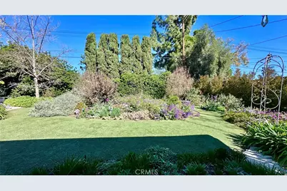 17745 Romar Street, Northridge, CA 91325 - Photo 25