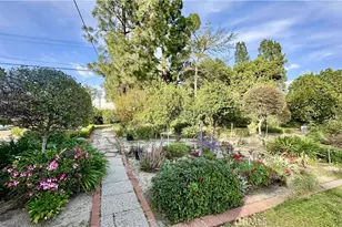 17439 Donmetz St, Granada Hills, CA 91344 - Photo 33