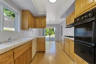 5932 Pat Ave, Woodland Hills, CA 91367 - Photo 21