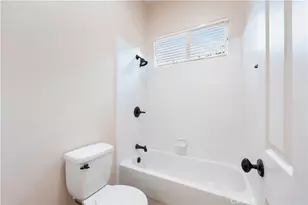 889 Lindamere Ct, Simi Valley, CA 93065 - Photo 45