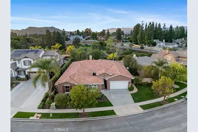 889 Lindamere Court, Simi Valley, CA 93065 - Photo 35