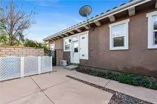 889 Lindamere Ct, Simi Valley, CA 93065 - Photo 47