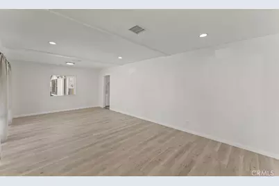 14722 Strathern, Panorama City, CA 91402 - Photo 9