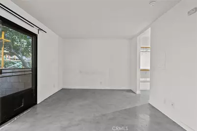 20234 Cantara #125, Winnetka, CA 91306 - Photo 15