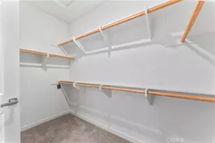 28649 Jardineras Dr, Valencia, CA 91354 - Photo 17