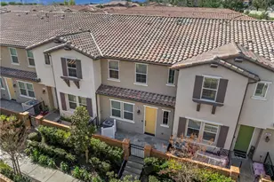 28649 Jardineras Dr, Valencia, CA 91354 - Photo 51