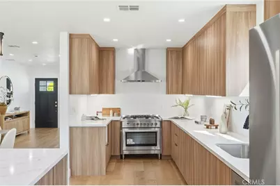 1307 N Avon, Burbank, CA 91505 - Photo 13