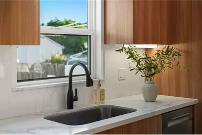 1307 N Avon, Burbank, CA 91505 - Photo 11