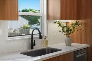 1307 N Avon, Burbank, CA 91505 - Photo 11