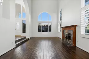 25301 Prado De Los Arboles, Calabasas, CA 91302 - Photo 5