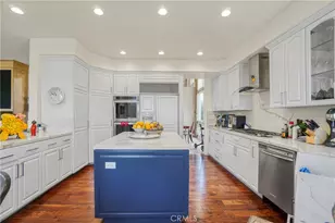 23201 Park Corniche, Calabasas, CA 91302 - Photo 19