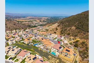 24365 Sterling Ranch, West Hills, CA 91304 - Photo 35