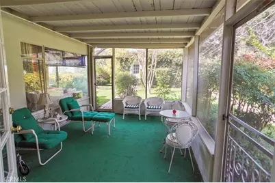 1083 E Fairmount, Burbank, CA 91501 - Photo 17