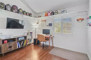 28015 Sarabande Ln, Canyon Country, CA 91387 - Photo 15