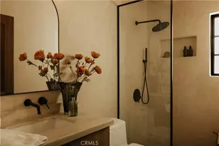 17930 Karen Dr, Encino, CA 91316 - Photo 17