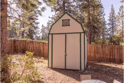 568 Wren, Big Bear Lake, CA 92315 - Photo 27