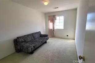 36728 42nd St, Palmdale, CA 93552 - Photo 7