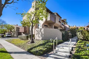 2445 Chandler, Simi Valley, CA 93065 - Photo 31