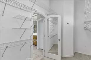 10234 Clover Dr, Oak Hills, CA 92344 - Photo 27