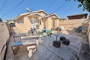 536 W 42nd St, Los Angeles, CA 90037 - Photo 5