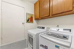 14716 Sundance Pl, Canyon Country, CA 91387 - Photo 33