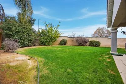 6123 Pilar, Bakersfield, CA 93306 - Photo 31