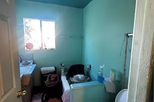 10961 Sharp Ave, Mission Hills (San Fernando), CA 91345 - Photo 7