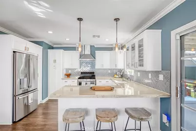 23040 Hartland, West Hills, CA 91307 - Photo 11