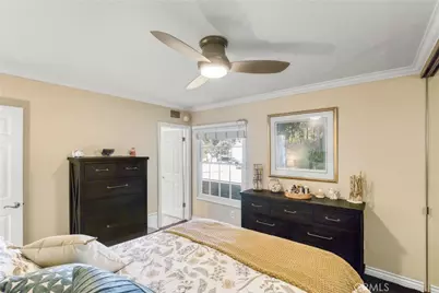 23040 Hartland, West Hills, CA 91307 - Photo 15