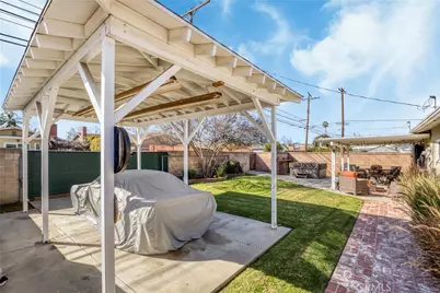 23040 Hartland, West Hills, CA 91307 - Photo 27