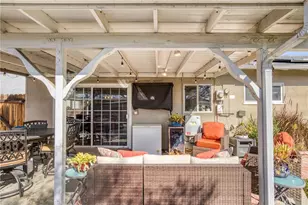 23040 Hartland, West Hills, CA 91307 - Photo 33