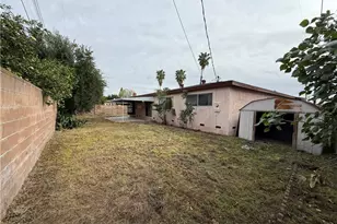7633 Ampere, North Hollywood, CA 91605 - Photo 13