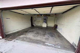 7633 Ampere, North Hollywood, CA 91605 - Photo 7