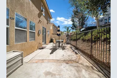 28541 Old Spanish, Saugus, CA 91390 - Photo 25