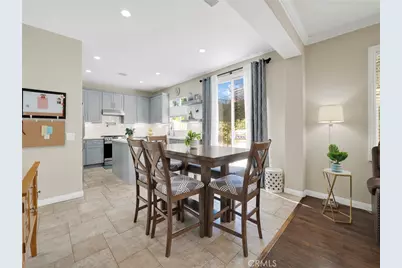 28541 Old Spanish, Saugus, CA 91390 - Photo 9