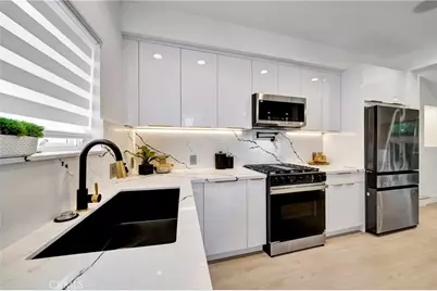 1020 Hilldale, West Hollywood, CA 90069 - Photo 25